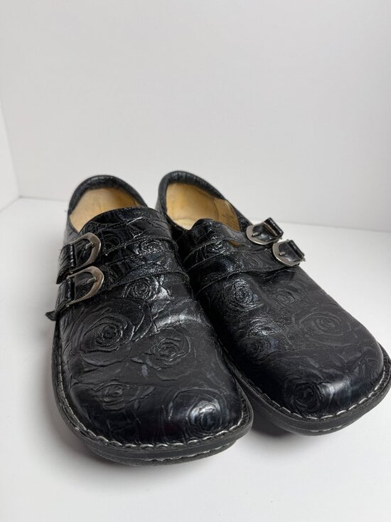 Alegria Shoes - Alegria Black Alli Leather Comfort Clogs Embossed Rose Pattern ALL-571 Size 40